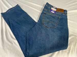 IZOD Mens 40x32 Comfort Stretch Straight Fit Blue Jeans NWT Soft Touch